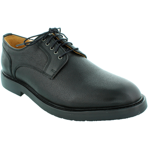 Men's black dress shoes by Stridewell